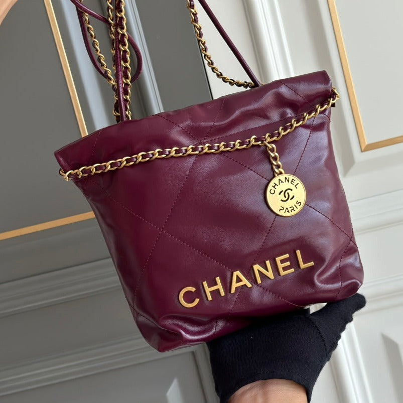 CHANEL HOBO BAG 22 BURGUNDY LAMBSKIN GOLD HARDWARE 20CM