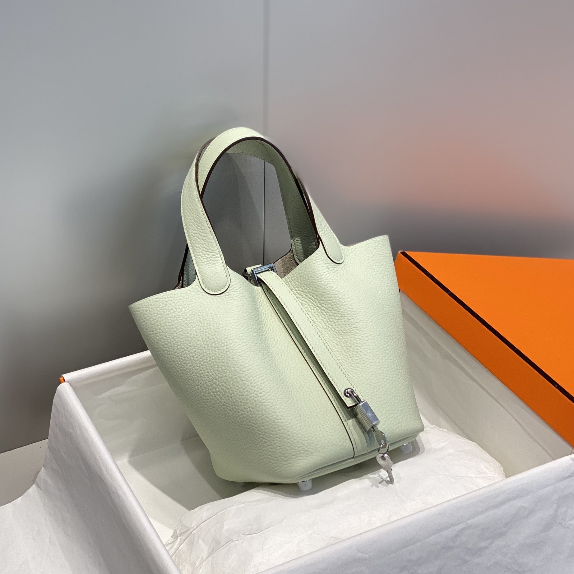 HERMES picotin lock 18 lime togo shw