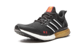 UltraBoost DNA "Tokyo" FY3425