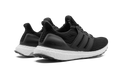 UltraBoost "4.0 Core Black" BB6166